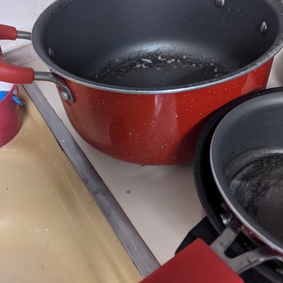 Pots and pans - Picture 5 of 5